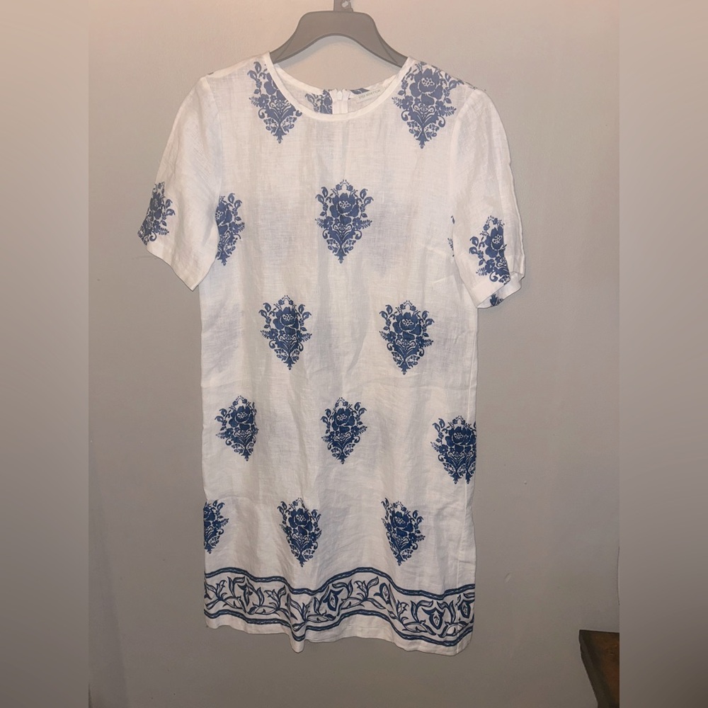 Benetton Stile White 100 % Linen Dress with Blue Floral Print